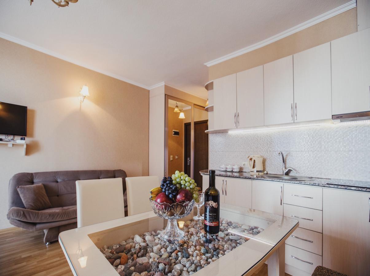 Апартаменты Tina's With Panoramic Sea View Батуми